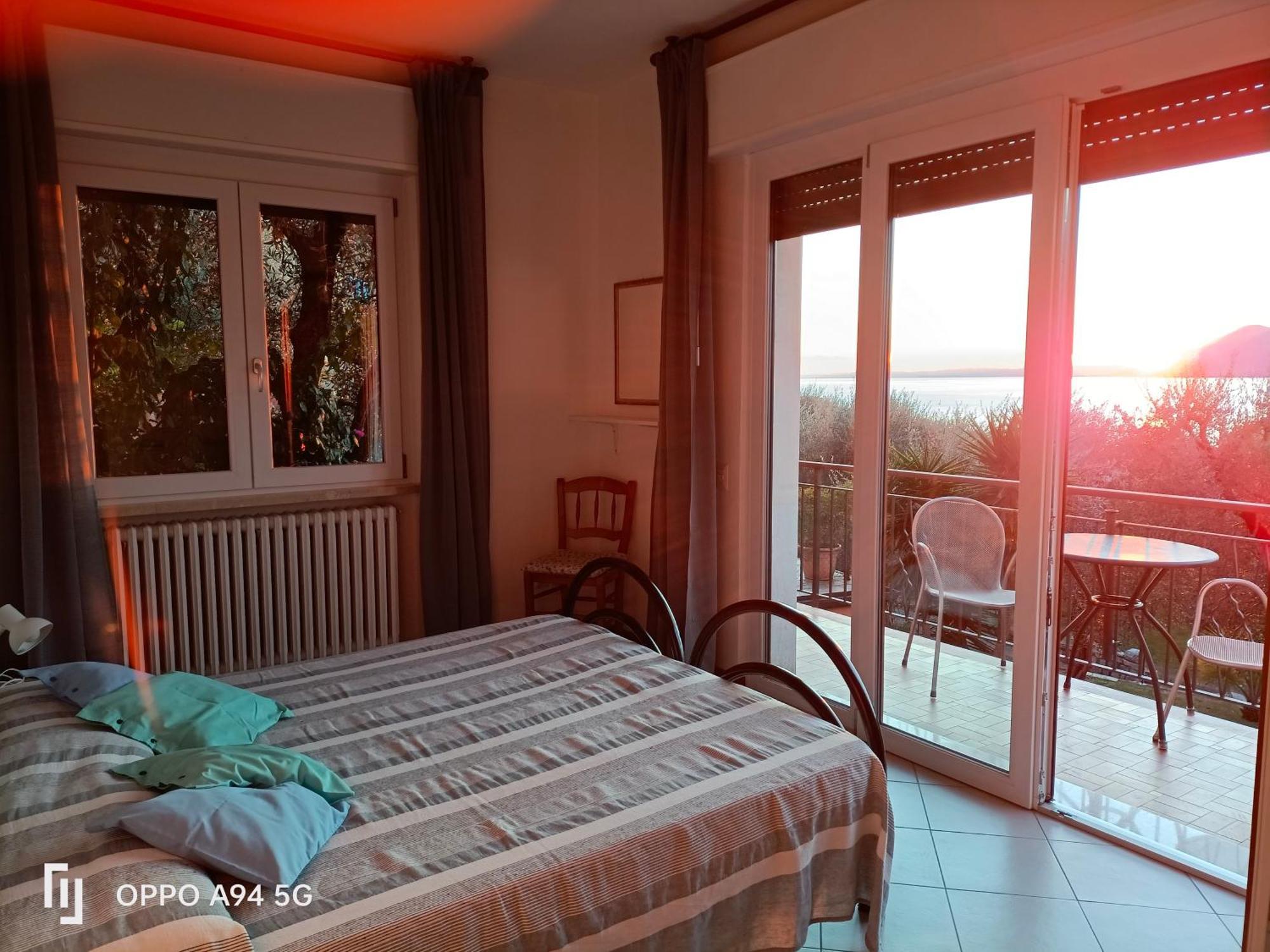 Appartamenti Casa Nina, Lago,Montagne, Uliveti Brenzone sul Garda Exterior foto